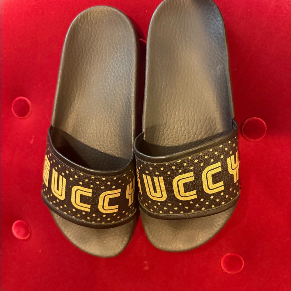 Gucci Black and Gold Slides Mens size 6